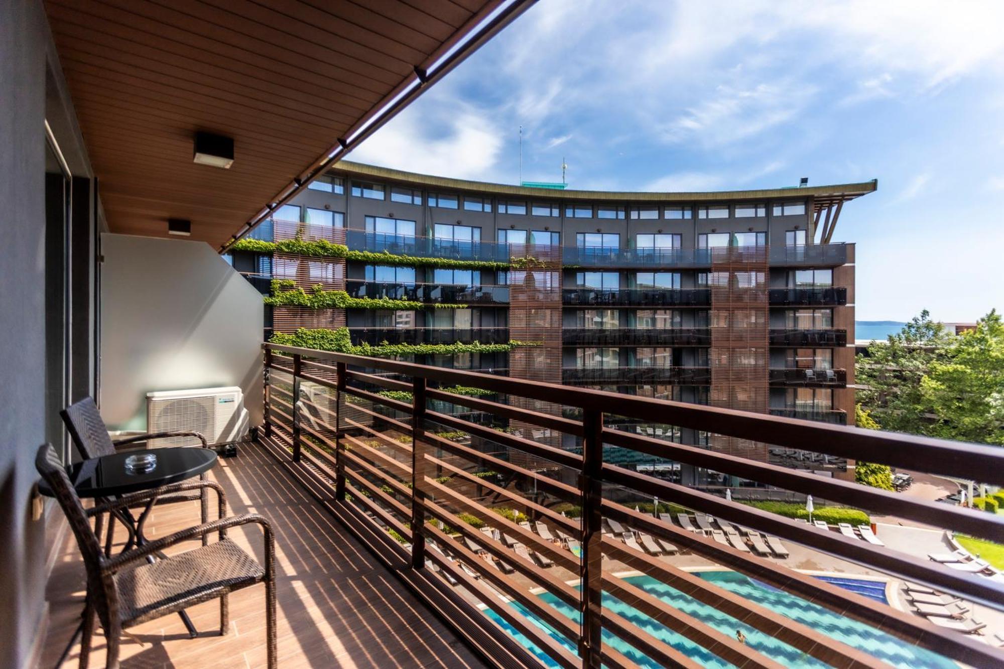 Galeon Residence & Spa Sunny Beach Exterior photo